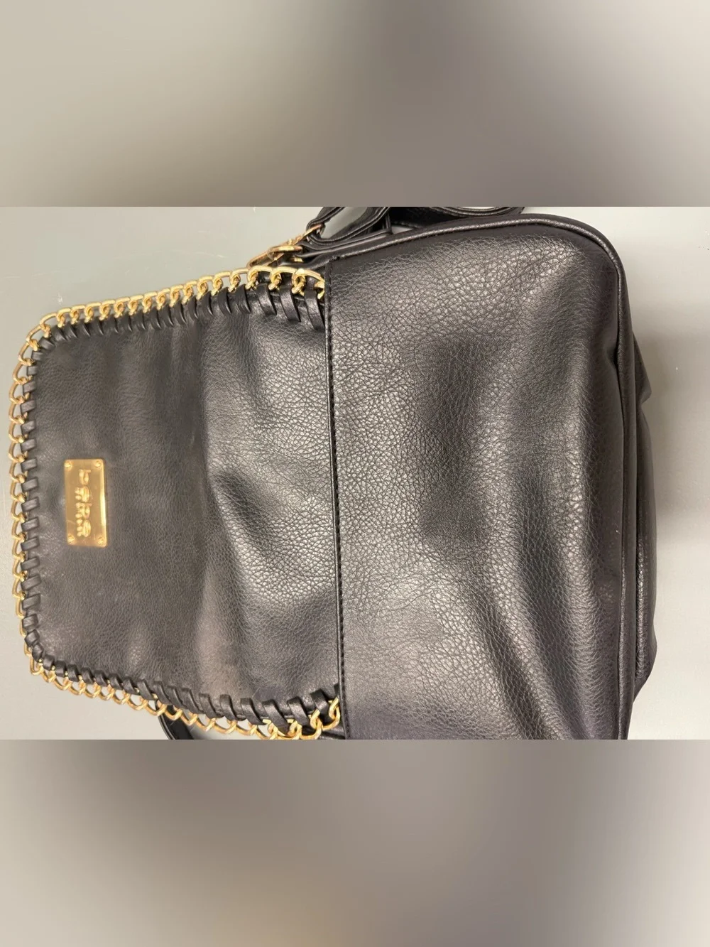 bebe this flap